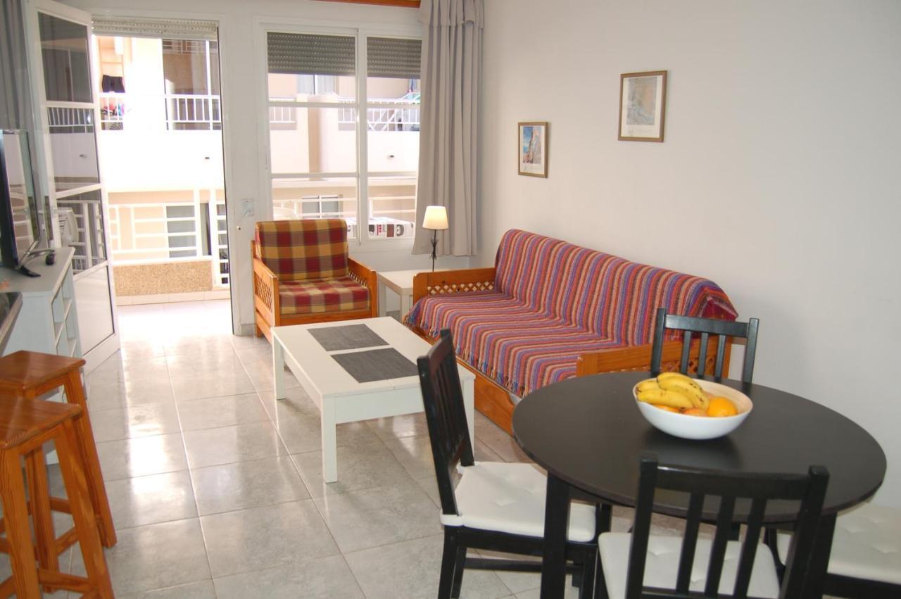 Apartamentos Los Laureles El Médano المظهر الخارجي الصورة